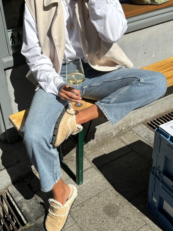 Les Soeurs Mom fit jeans Isabella 1. Denim voor alle seizoenen! Mom jeans Isabella geeft je alle veelzijdigheid die je no...