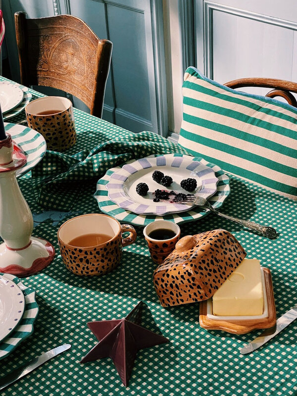 Anna + Nina Butter Dish Leopard 2. Looking for an eye-catcher to add to your breakfast table? Found it! This leopard prin...