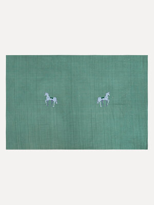 Nappe Pegasus. Le dîner se déroule dans la bonne humeur? Aucun doute avec cette nappe de Anna+Nina. Le coton biologique e...