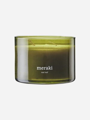 Scented Candle Oud Leaf. In need of a reset? This candle is a mini spa in a jar. Fresh green notes flow into a soft flora...