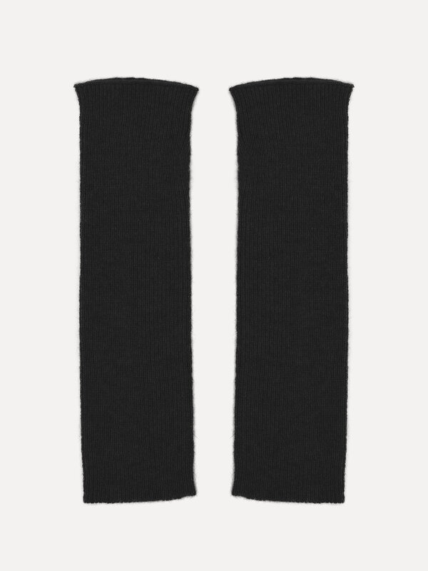 Les Soeurs Gants en cachemire Rae 1. Toujours en mouvement, mais pas envie de vous geler? Ces gants sont faits pour se ré...