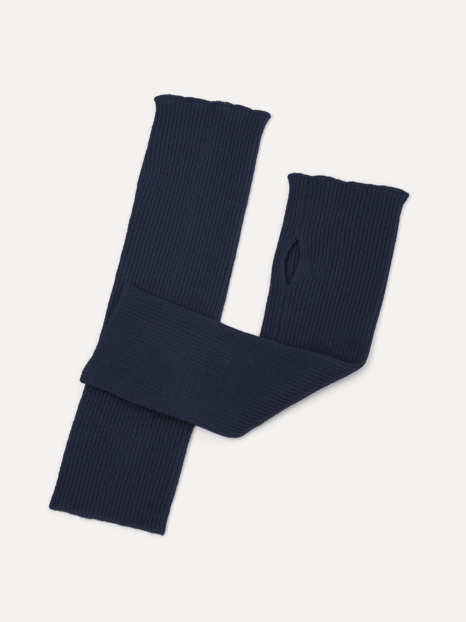 Les Soeurs Gants en cachemire Rae 4. À la recherche d'un cadeau? Offrez de la chaleur et du style! Ces gants vous gardero...