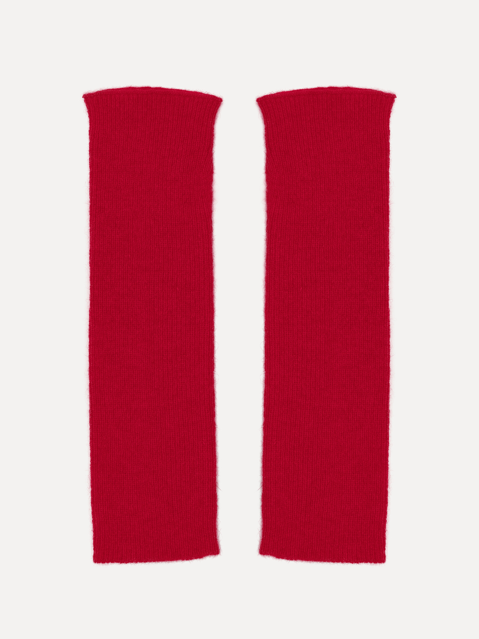 Les Soeurs Gants en cachemire Rae 1. Temps froid, couleurs vives: enfilez ces gants rouge vif pour une course rapide, une...