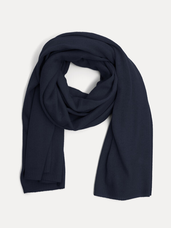 Les Soeurs Cashmere Sjaal Nori 1. Zacht, zachter, cashmere! Soms is een sjaal genoeg om je hele outfit samen te brengen. ...