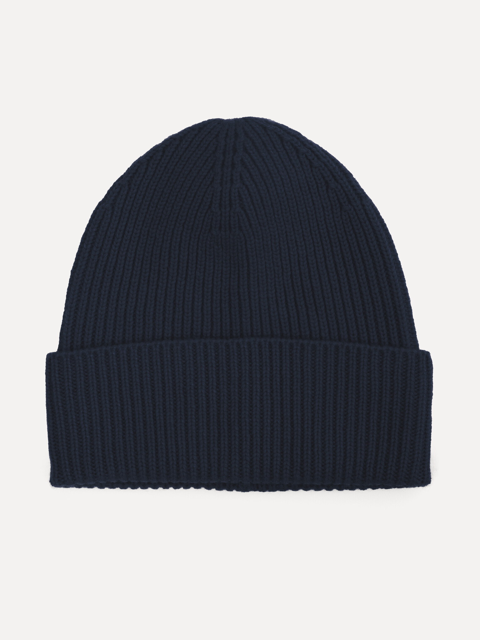 Les Soeurs Bonnet en cachemire Pixie 1. Reconnaissable: vous sortez et il fait soudain beaucoup plus frais que vous ne le...