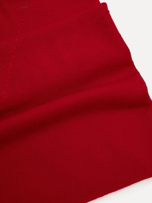 Les Soeurs Cashmere Scarf Nori 3. This scarf envelops you in warmth and feels almost weightless. The cashmere and bright ...