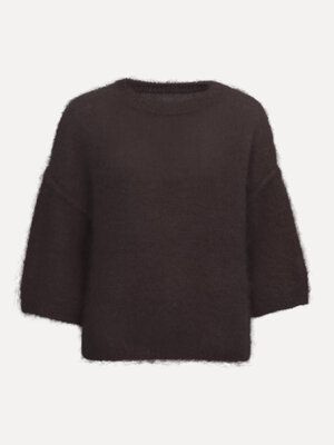 Tricot Stella Tricot Stella. Le luxe enveloppé dans un pull! La maille en fourrure ajoute une touche chic à votre tenue, et la coupe am...
