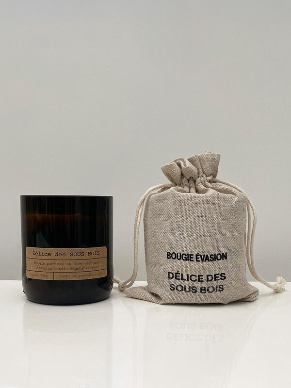 Opjet Geurkaars Hout 2. Forest therapy! Deze geurkaars 'Sous Bois' neemt je mee op wandeling door de Franse bossen. De di...