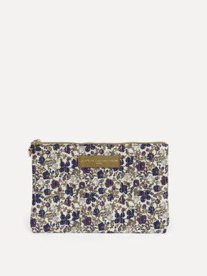 Toiletry bag Iza. This medium floral toiletry bag combines classic prints with modern convenience. Thanks to its size, it...