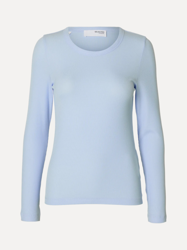 Selected Longsleeve Dianna 2. Avec cette chemise à manches longues bleu poudre, vous aurez toujours un basique fiable dan...