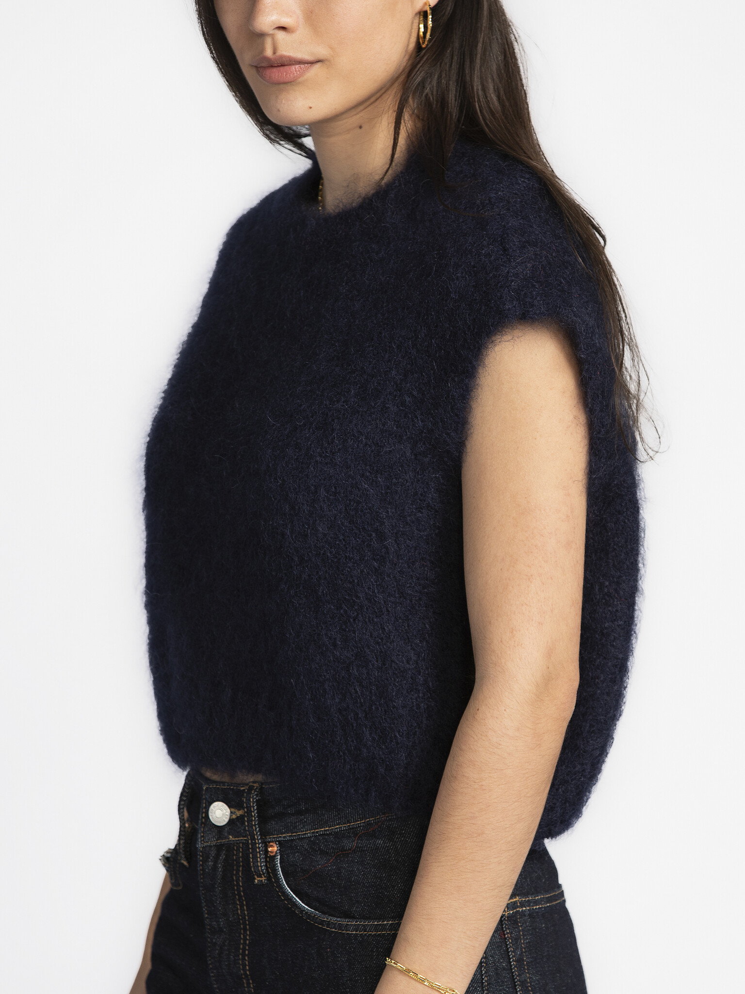 Le Marais Gebreide Spencer Zoey 4. Te koud, te warm of niets dat past? Deze gebreide navy spencer is de probleemoplosser ...
