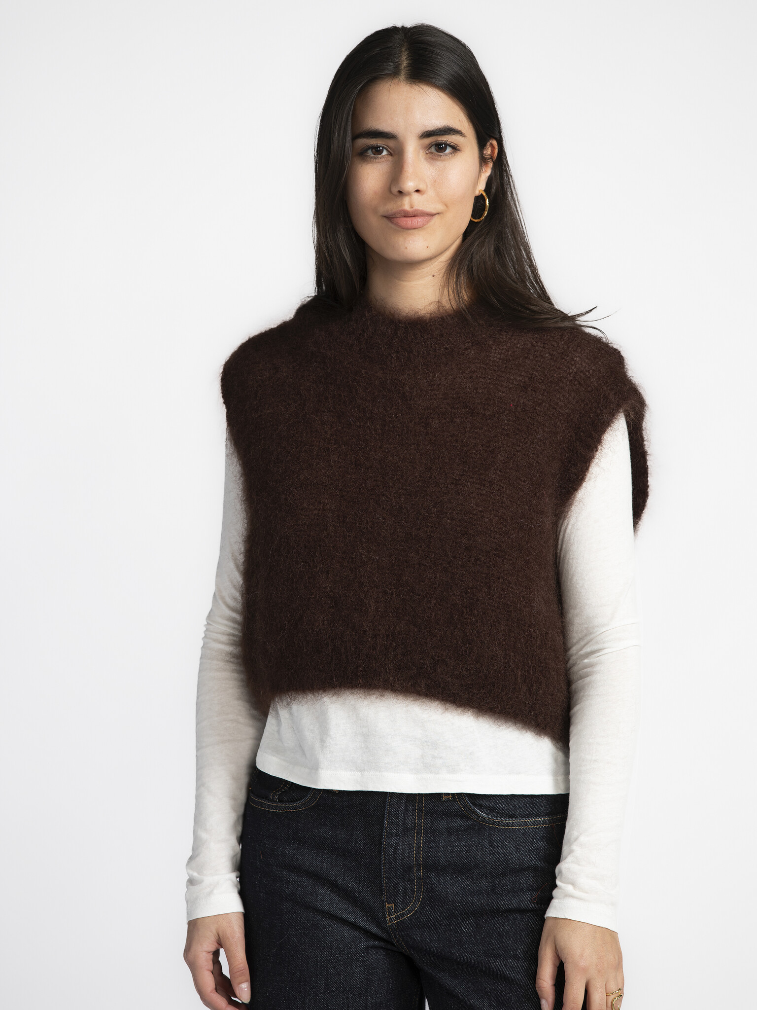 Le Marais Knitted Spencer Zoey 3. Creating a clever wardrobe starts with the right basics. This brown spencer is one piec...