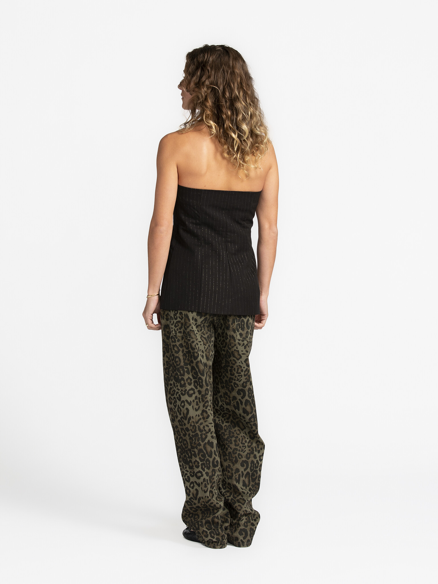 Selected Gestreepte Bustiertop Eli 5. Power piece! Deze bustiertop is geïnspireerd op de klassieke blazer, maar laat de m...