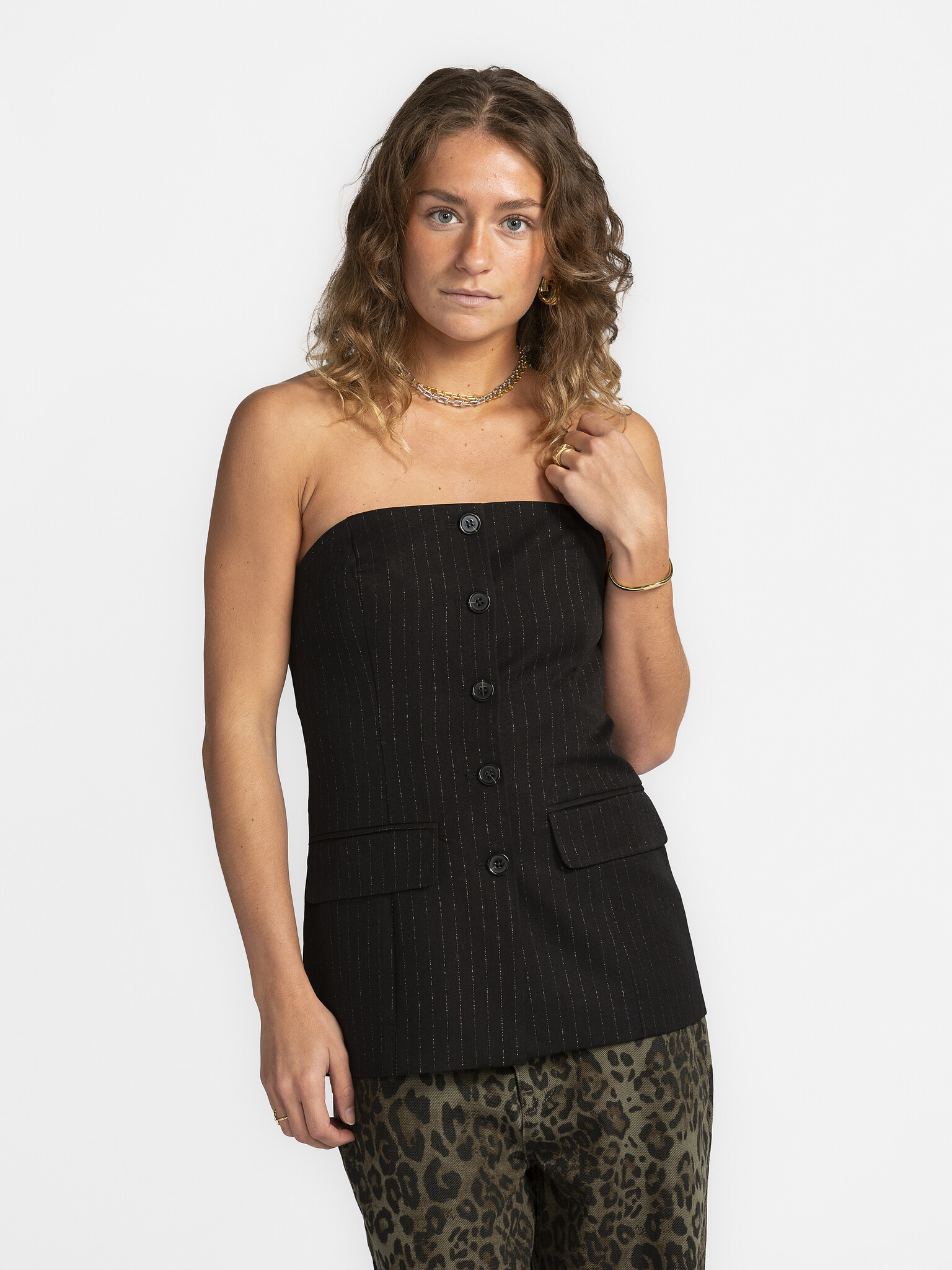 Selected Gestreepte Bustiertop Eli 1. Power piece! Deze bustiertop is geïnspireerd op de klassieke blazer, maar laat de m...