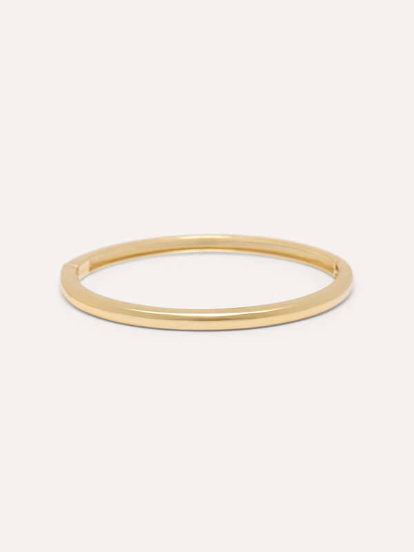 Les Soeurs Bangle bracelet Maura 1. An LBD for your wrist - because a good base is the beginning of everything! This gold...
