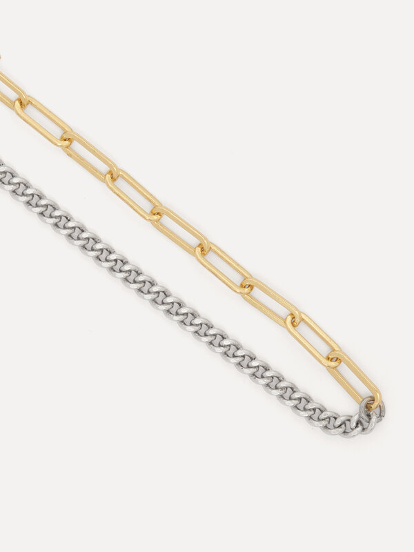 Les Soeurs Bracelet Mara Mixed Chain 2. A little gold, a little silver, but most of all a lot of style. The Mara Mixed Ch...