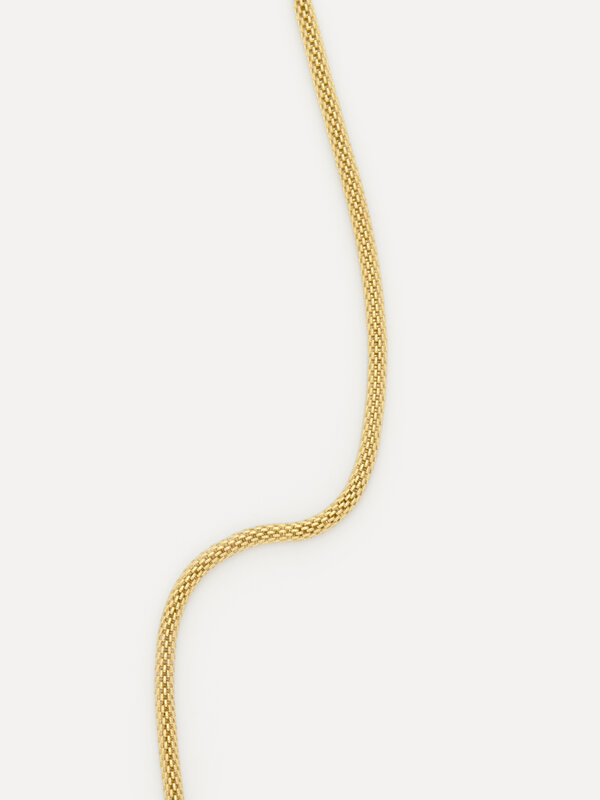 Les Soeurs Ketting Rana Mesh 2. Mesh-merizing! Deze soepele meshketting is een veelzijdige basis voor hangers of mooi als...