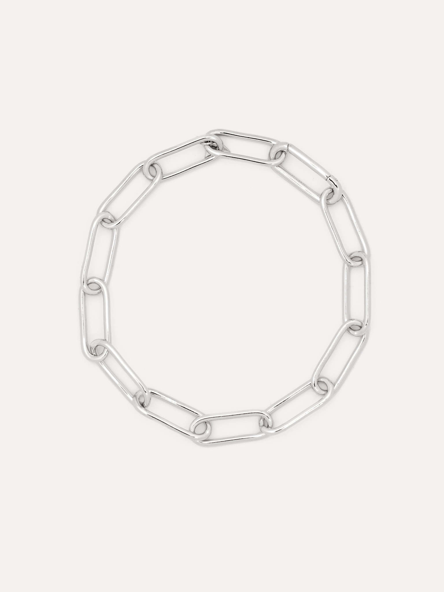 Les Soeurs Bracelet Mara Big Chain 1. Missing link found! A striking bracelet with large rectangular links that falls lig...