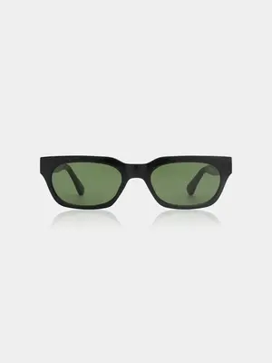 Sunglasses Bror. All-time classic! These black sunglasses are made for busy days and lazy weekends. The sturdy frame stay...