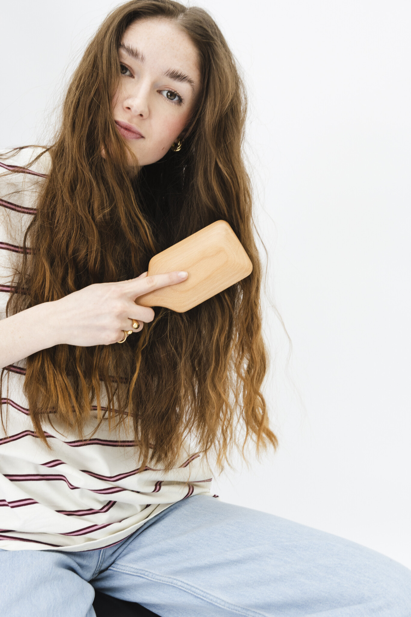 Les Soeurs Large hair brush 2. The dream of every haircare lover! This paddle brush detangles without static and leaves y...