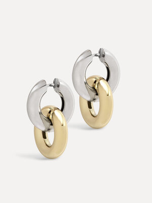 Oorbellenset Fara Linked. Double trouble! Deze two-tone oorbellen combineert het beste van twee werelden. De zilveren en ...