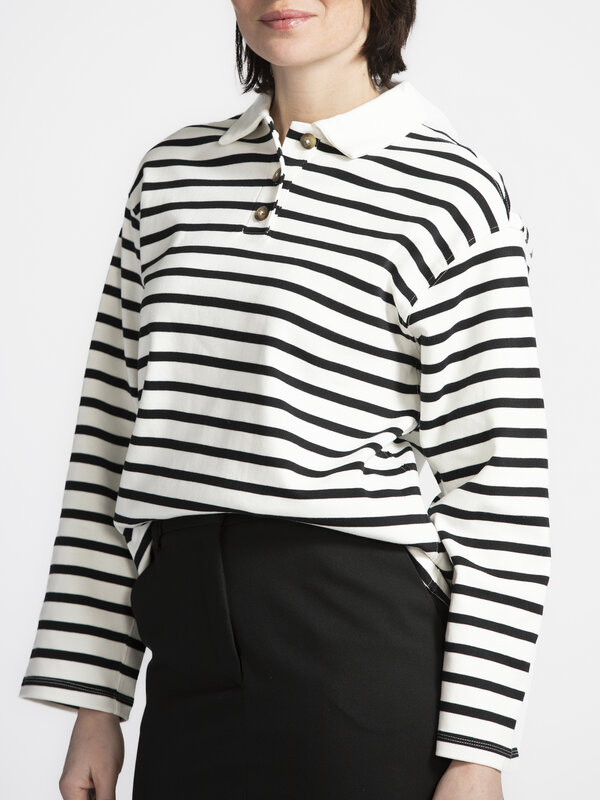 Selected Polo longsleeve Wada 4. L'essence du style français? Ce polo à manches longues a tout prévu! Grâce à ses rayures...