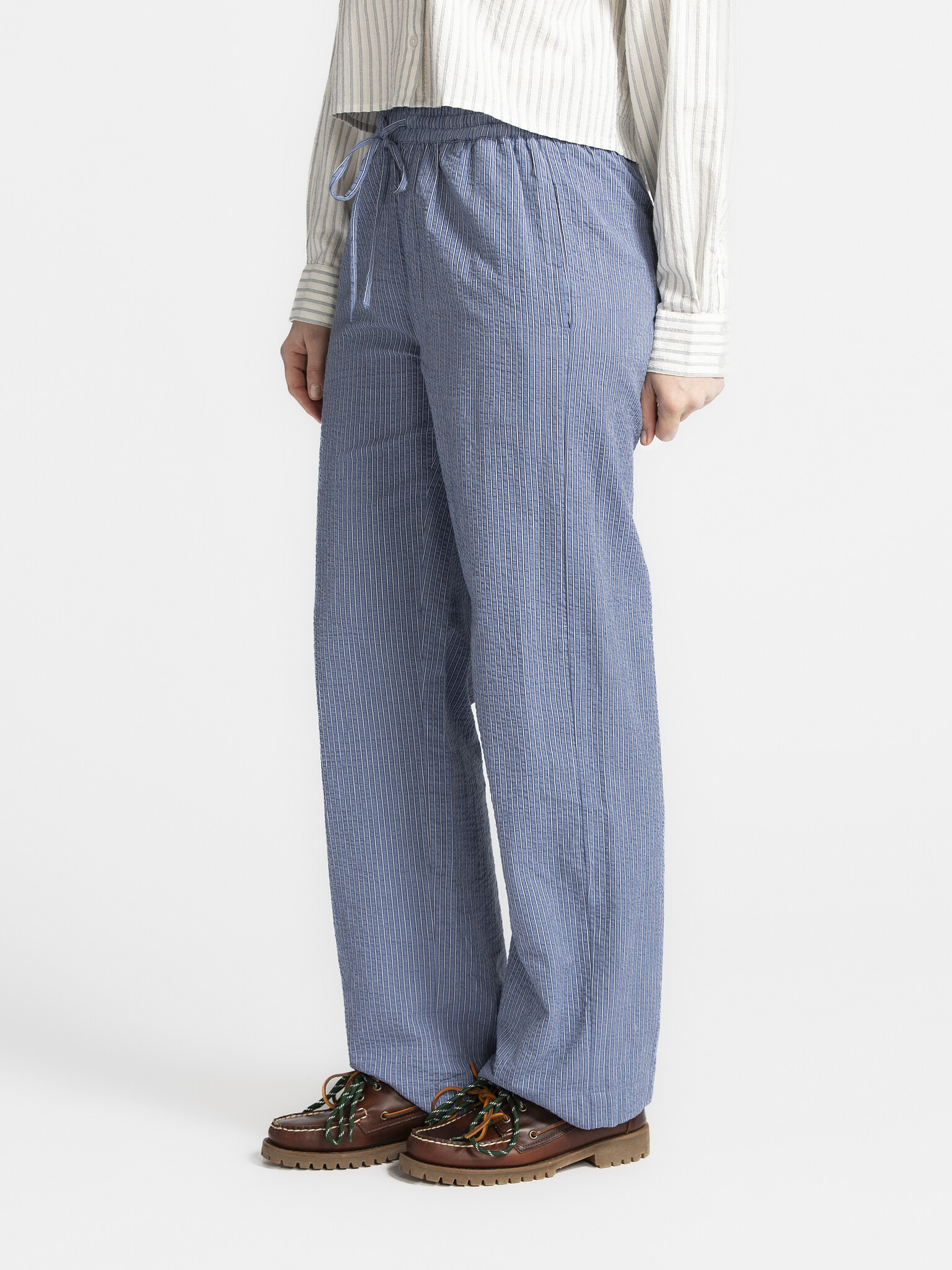 Sofie Schnoor Pantalon à rayures Abigailes 3. Détendez-vous à l'intérieur ou profitez de l'extérieur, ce pantalon à rayur...