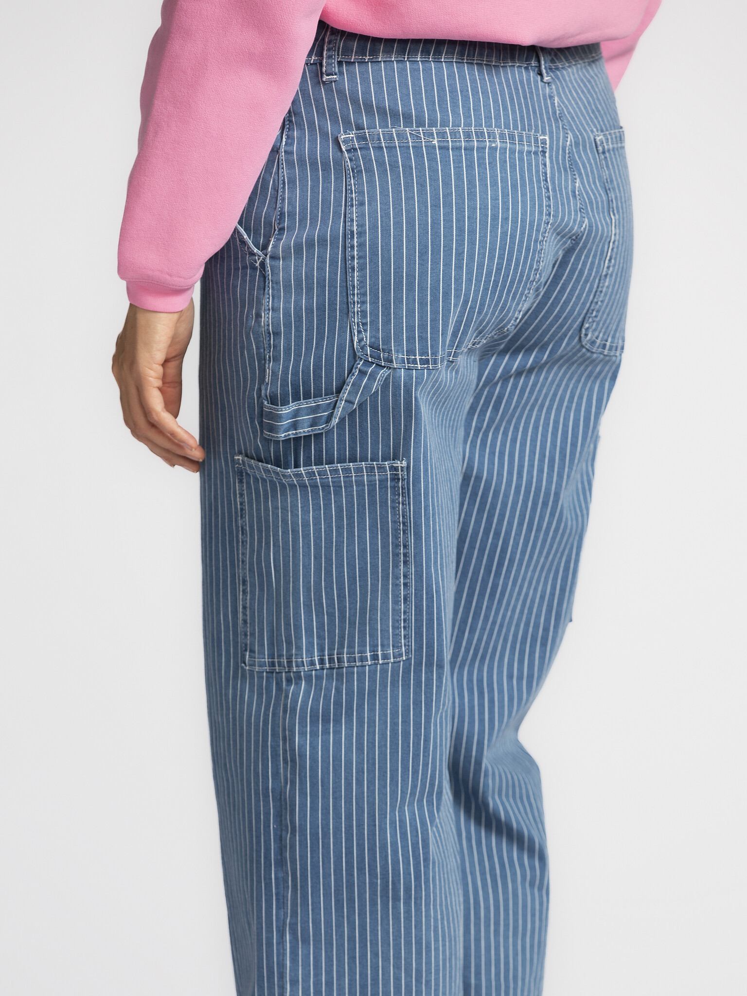 Sofie Schnoor Striped trousers Gitte 5. Baggy meets stripey! These pants set the bar high for any laid-back outfit. The c...