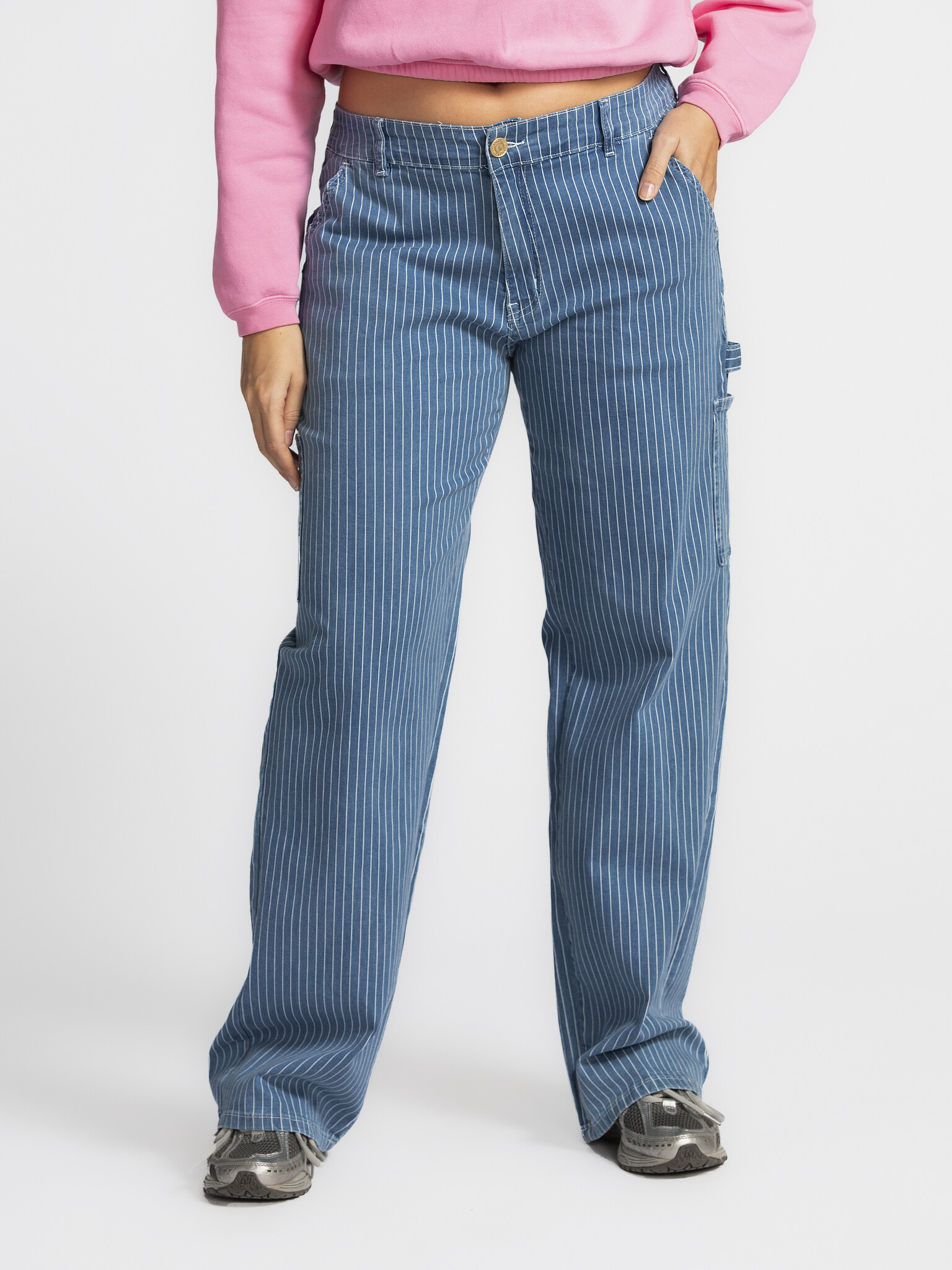 Sofie Schnoor Striped trousers Gitte 4. Baggy meets stripey! These pants set the bar high for any laid-back outfit. The c...