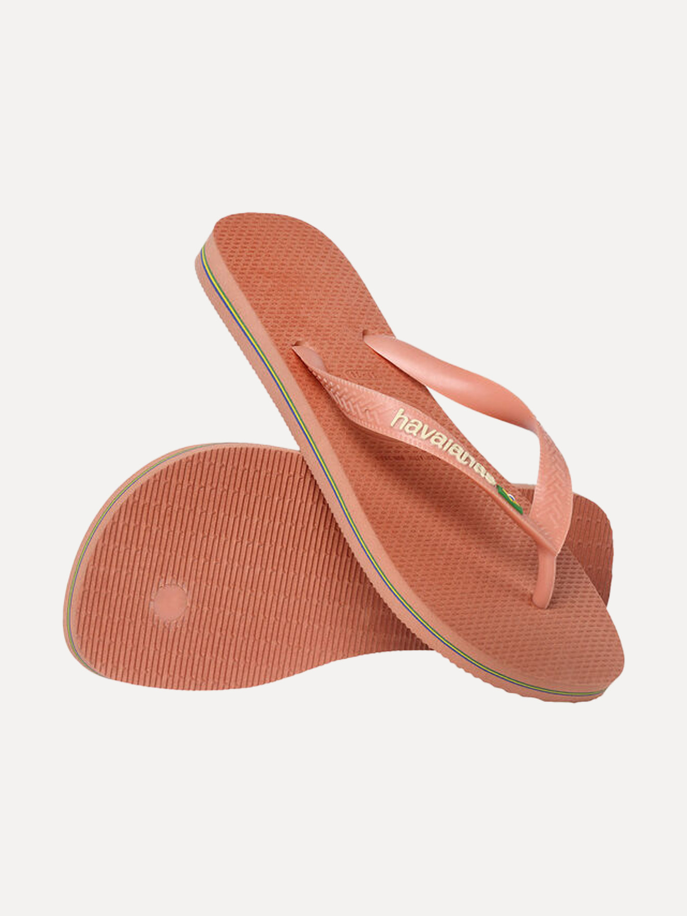 Havaianas Brasil Logo 3. Les voici encore: des tongs que vous pouvez porter toute la journée. Ces Havaianas allient savoi...