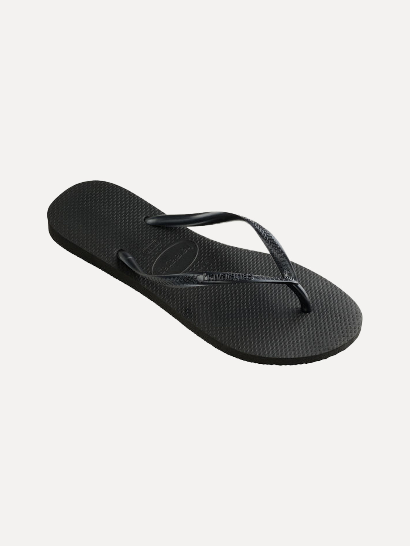 Havaianas Slim 3. Deze zwarte Havaianas zijn je zomerse must-have! Anders dan gewone teenslippers bieden ze langdurig dra...