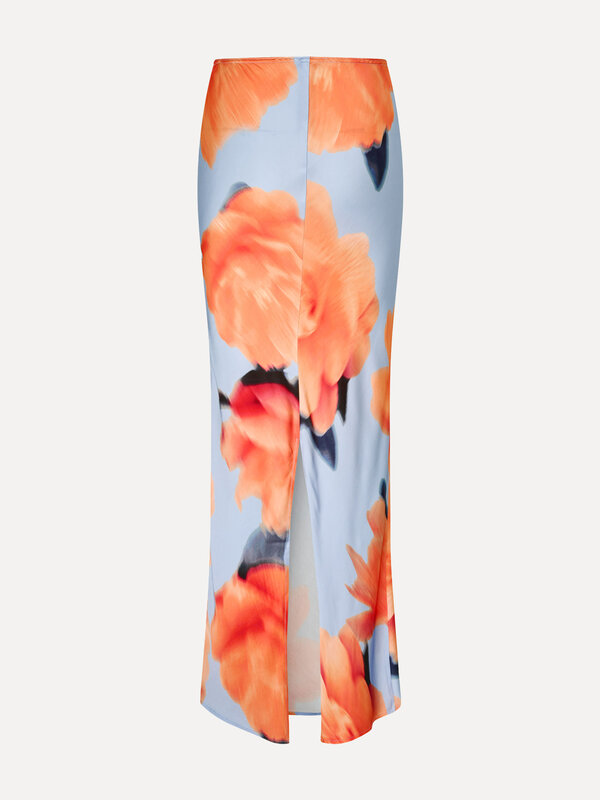 MBYM Satijnen maxirok met print Aninda 6. Floral dream! Deze maxi-rok met opvallende bloemenprint combineert statement me...
