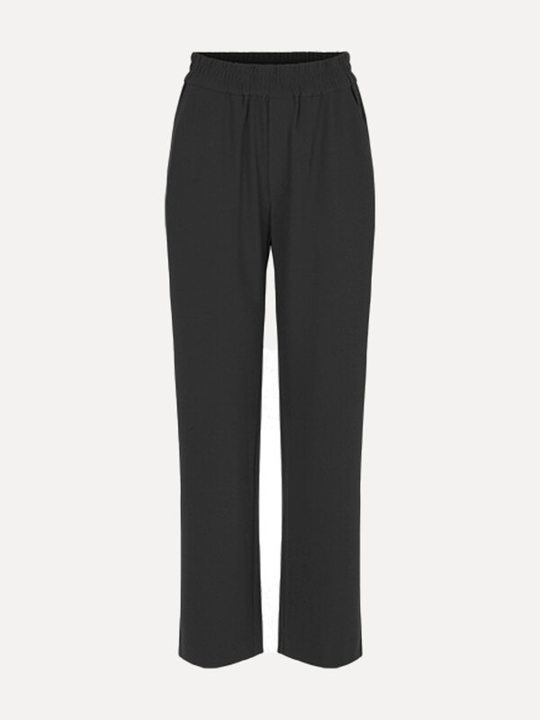 MBYM Pantalon Phillipa Edviwa 2. Simple et sophistiqué, mais ludique, ce pantalon mérite sans aucun doute une place sur v...