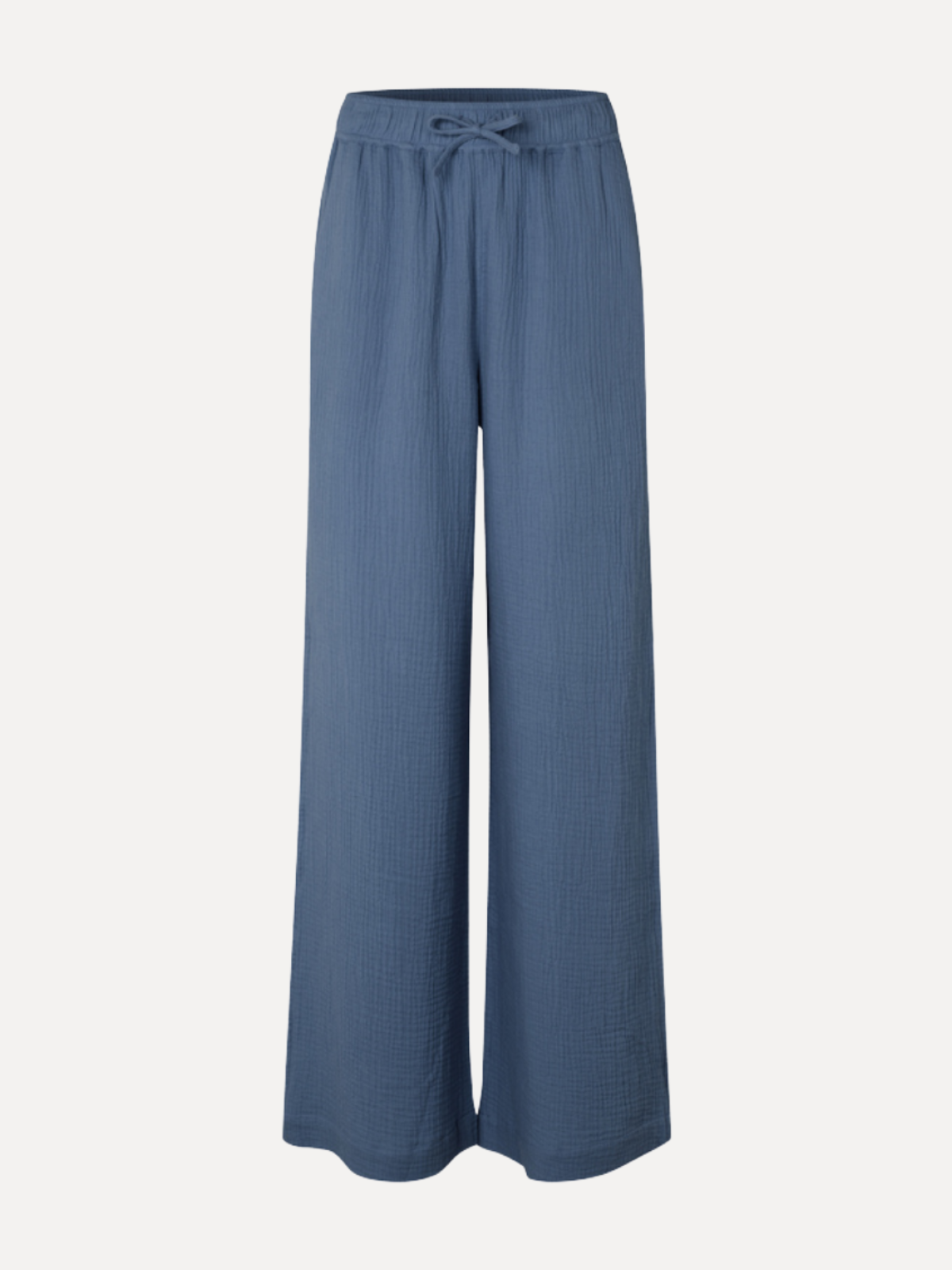 MBYM Pantalon ample Kassaka Renetta 2. Breezy blue! Ce pantalon palazzo bleu indigo respire les vacances. Son coton bio l...