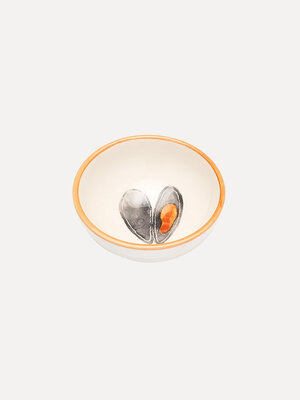 Bowl Moules. Mussel power! This charming bowl with a hand-painted mussel and orange rim is a true table eye-catcher. Perf...