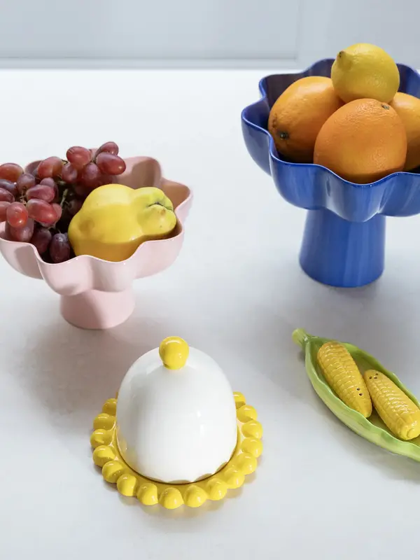 &klevering Bowl Sun 2. This elevated fruit bowl is the centrepiece your table needs. It turns your daily vitamins into a ...