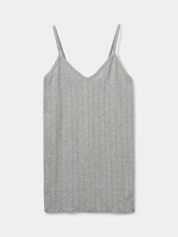 Sofie Schnoor Strap top Fauna 2. All day comfort! This grey cami top is the perfect base for any outfit. The fine knit ad...