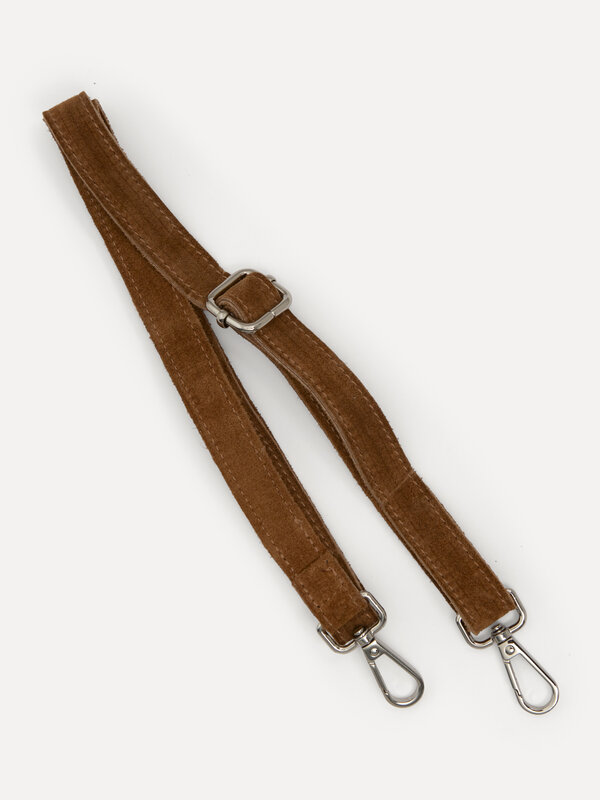 Le Marais Sac à main en daim Henri 7. Le suède camel donne à ce sac une allure chaude et luxueuse, parfaite du bureau au ...