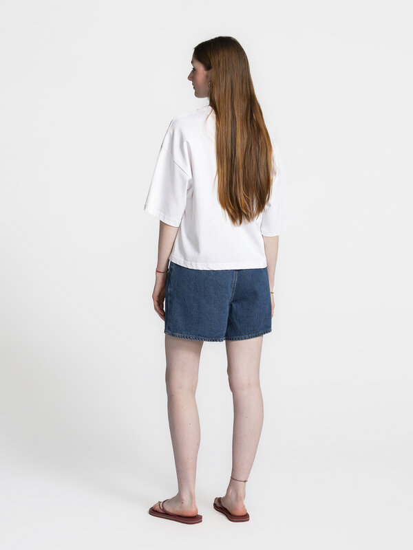 Edited Denim shorts Lilyan 5. Denim refresh! This classic high-waisted denim short takes you straight back to the ninetie...