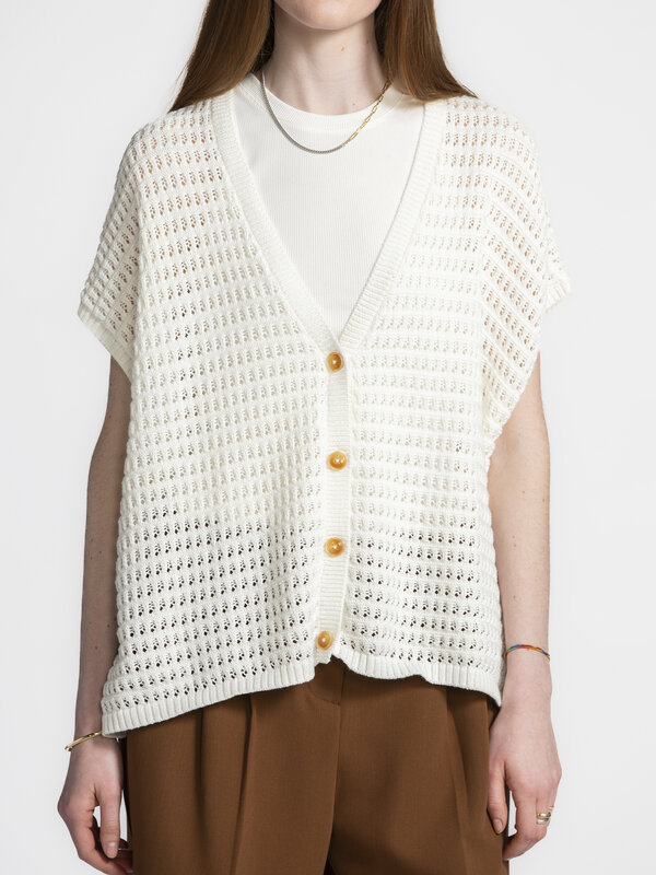 Les Soeurs Crocheted cardigan Jack 4. Cream dream! This ecru colored crochet cardigan is the all-rounder you need.  Light...
