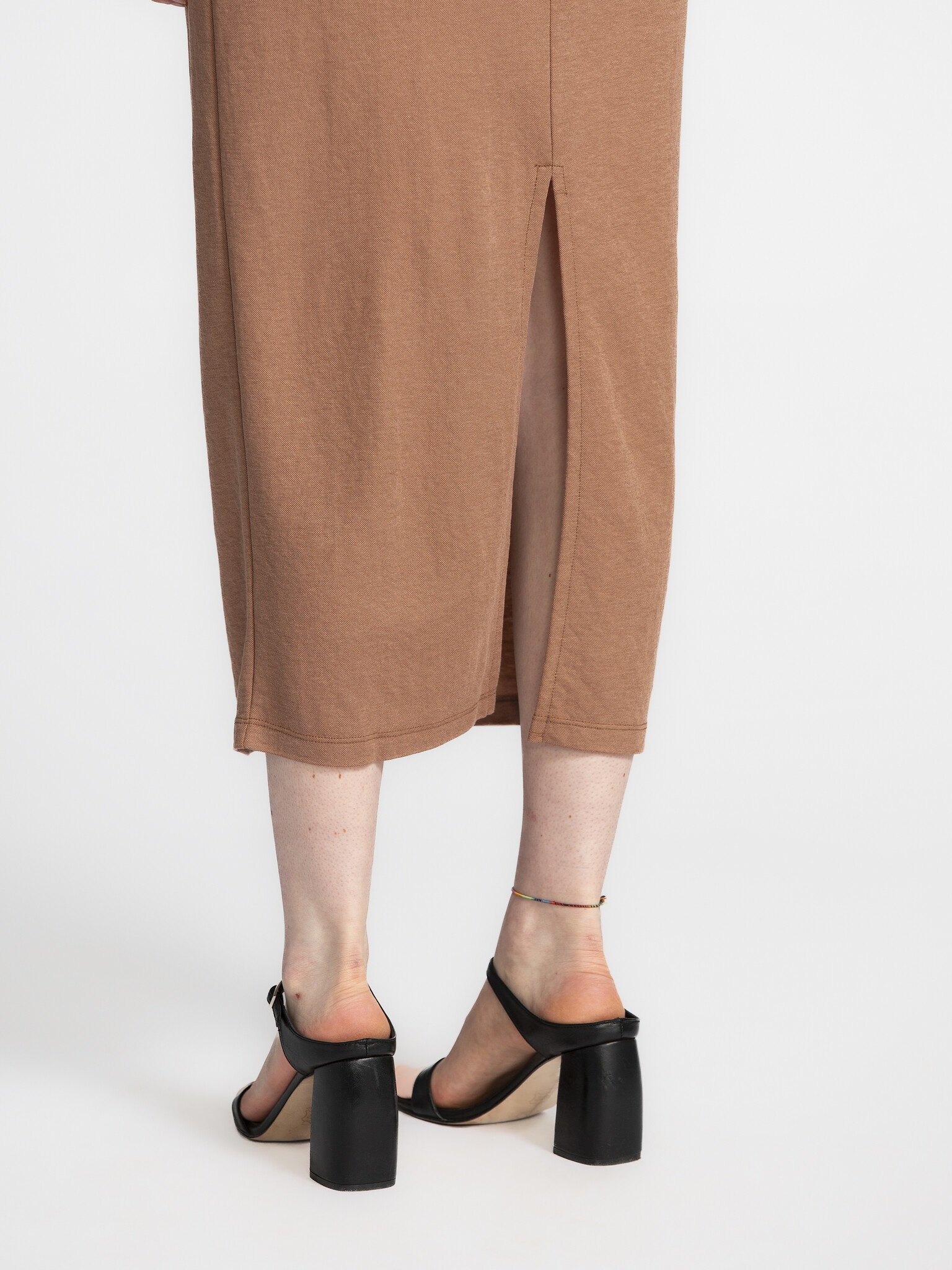 Edited Draped dress Ryan 6. Draped for the day. This dusty pink dress flows with effortless elegance. Pair with heels for...