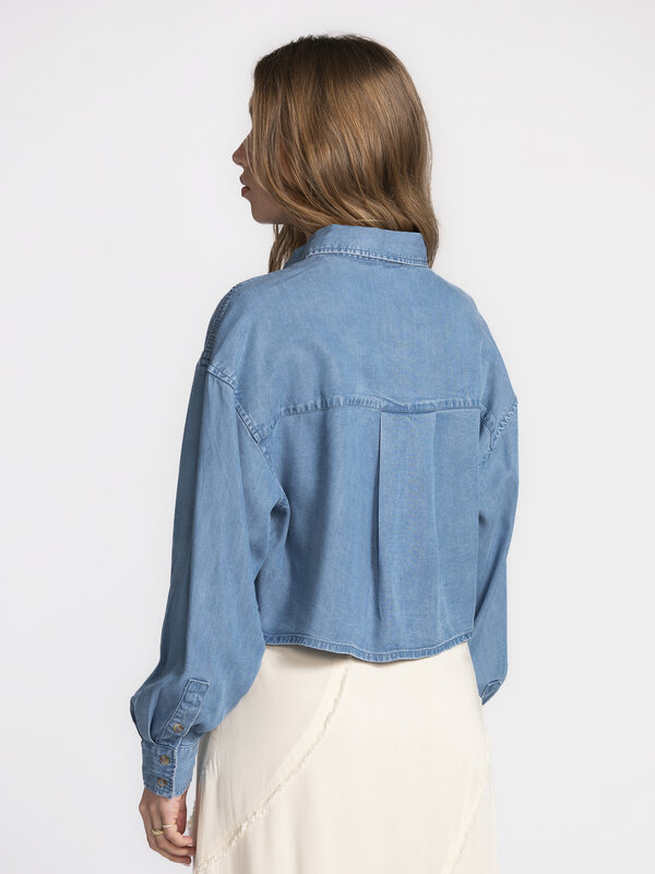 MBYM Cropped hemd Emele Talvi 5. 