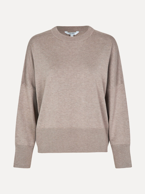MBYM Gebreide trui Gillian Bravani 2. Taupe is altijd een goed idee. Deze zachte knit met licht oversized fit is het perf...