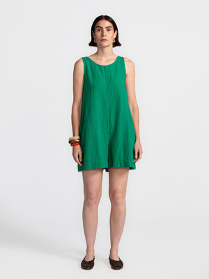 Playsuit Toyabay. Time to play – Cette combi sans manches est un must pour l’été. Sa coupe fluide assure un confort frais...
