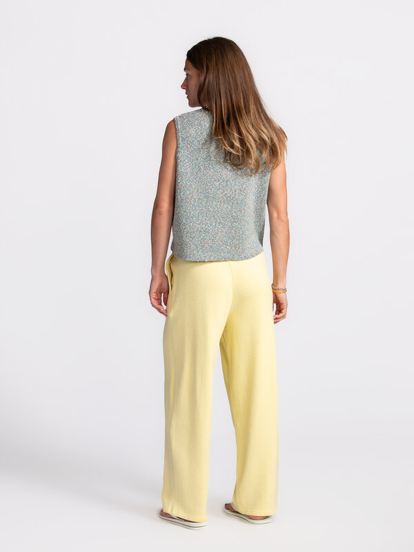 American Vintage Jogging Ytibay 5. Lazy lemon – jouw nieuwe favoriete jogging. Deze zachte, lichtgele joggingbroek straal...