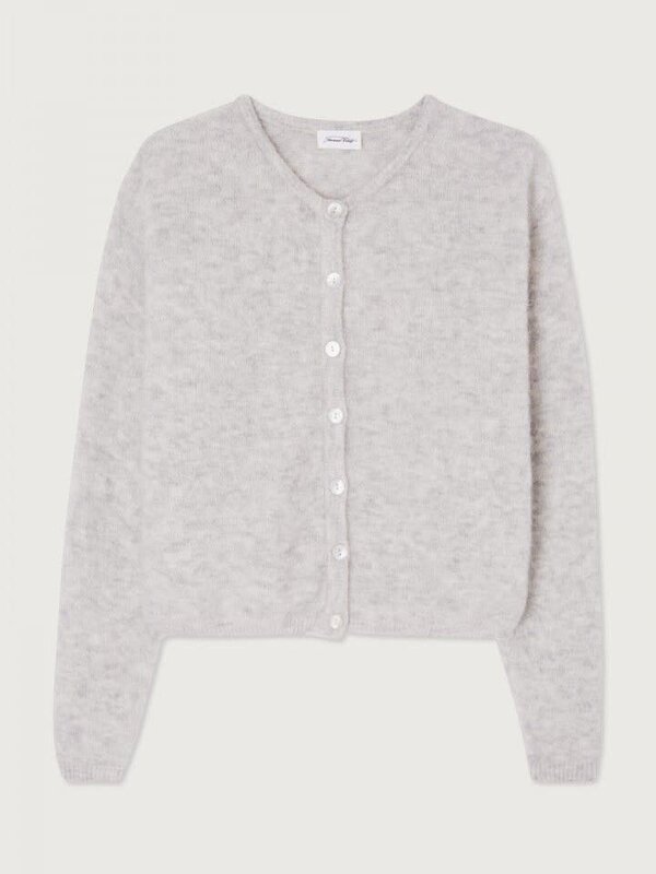 American Vintage Knitted cardigan Vitow 1. Choose a timeless and cozy style with this gray cardigan, made from soft and w...