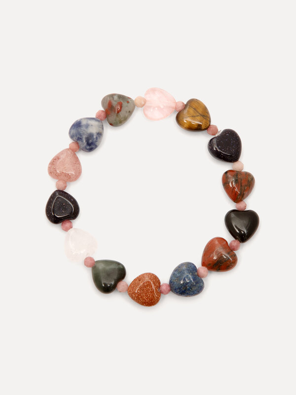 Les Soeurs Bracelet Lily hearts 1. Love at first wrist. This bracelet with heart-shaped natural stones in warm tones adds...
