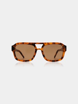 Sunglasses Kaya. Everyone needs a Kaya sunglasses. This sunglasses is an oversized aviator frame inspired by the 70s. It ...