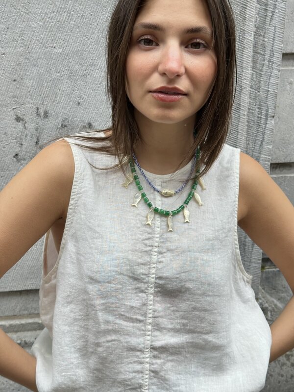 Les Soeurs Groene kralenketting Allison 2. Go for green. Deze groene kralenketting met speelse visjes brengt niet alleen ...
