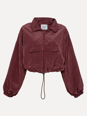 Pullover jacket Mary. Laidback luxury. This burgundy pullover jacket is a true statement piece. Style it with the Maddox ...